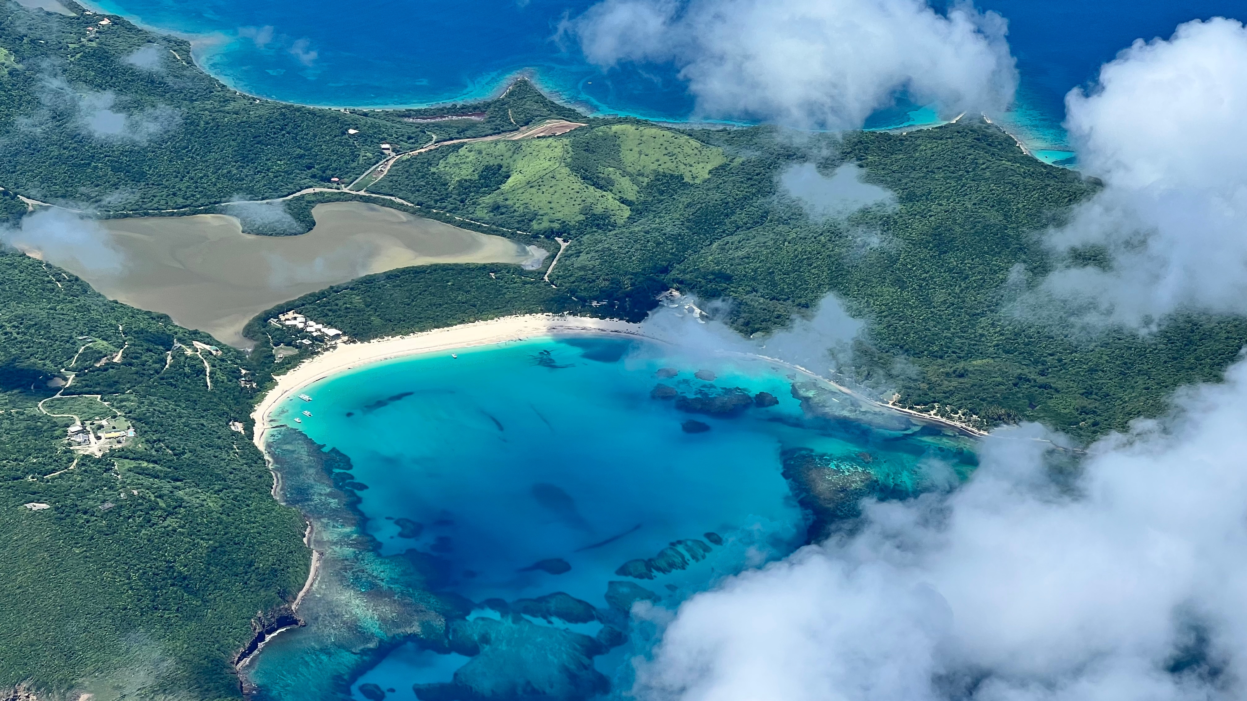 Ponto Rico O que Fazer em Porto Rico: Praias, Passeios na Floresta e Roteiros para ...