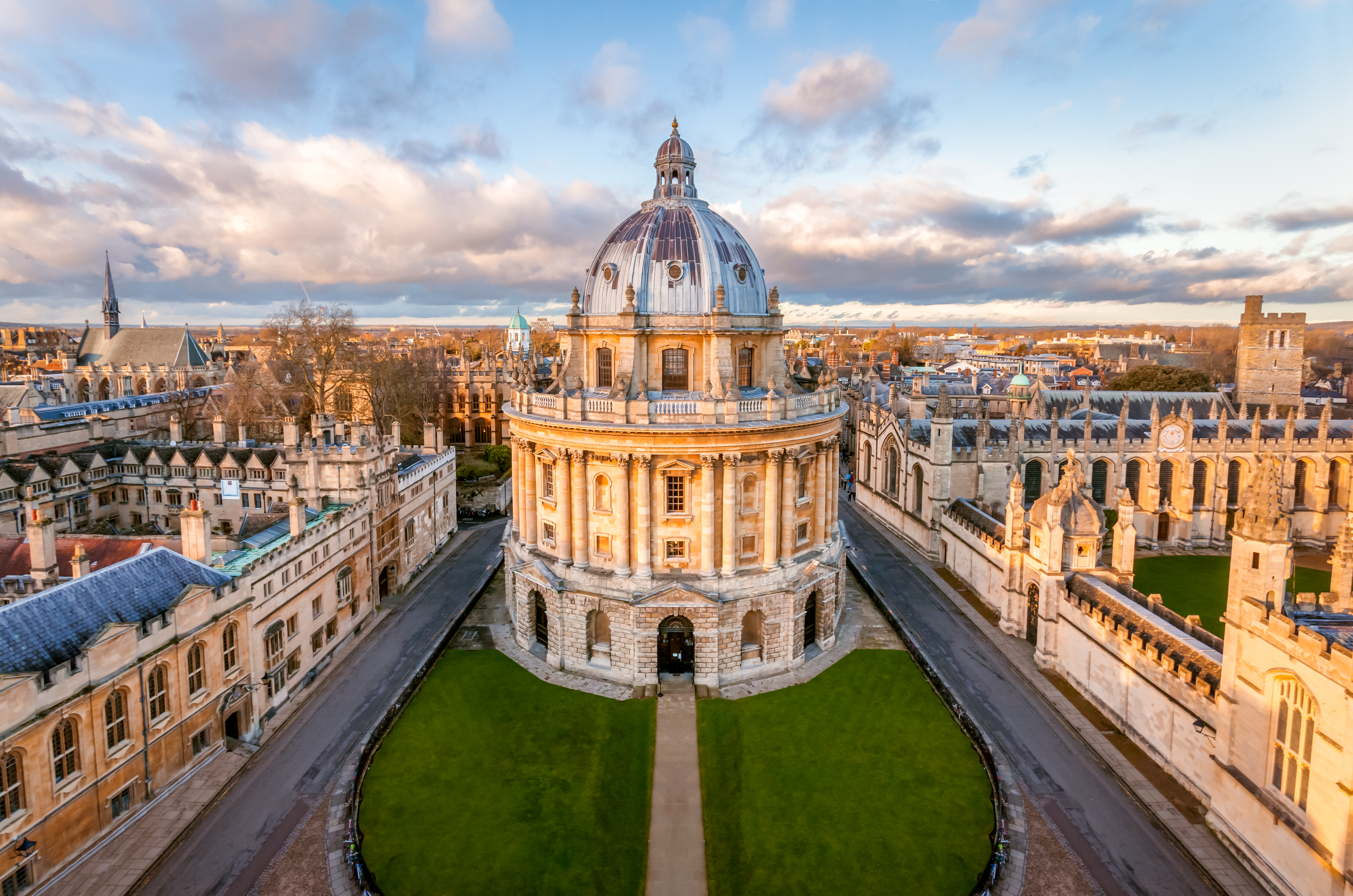 Discover England on Delightful Day Trips from London | Limitless